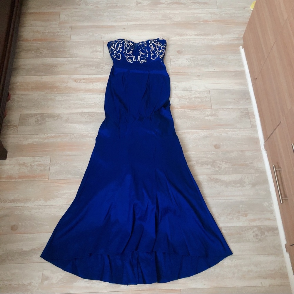 Adrianna Papell Long Blue Gown